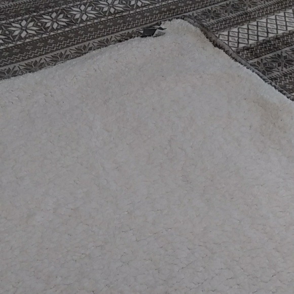 Berkshire double layer blanket - Picture 2 of 6